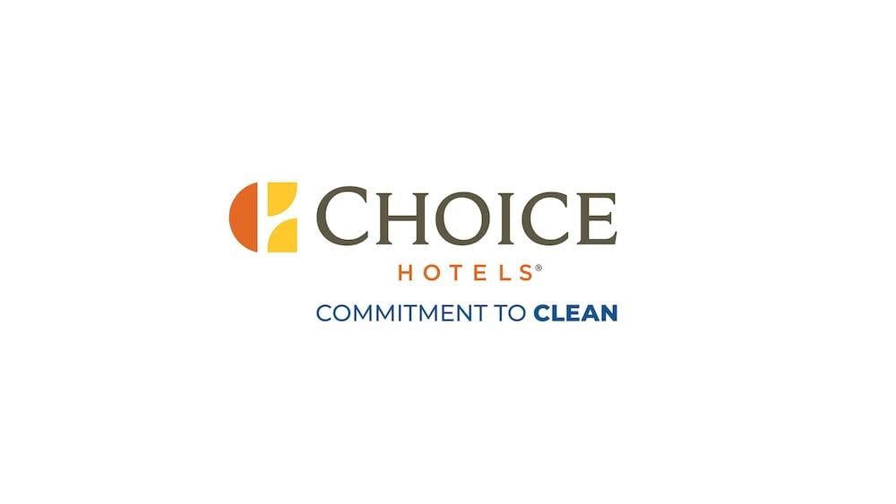 Quality Inn & Suites Hot Springs-Lake Hamilton Екстериор снимка