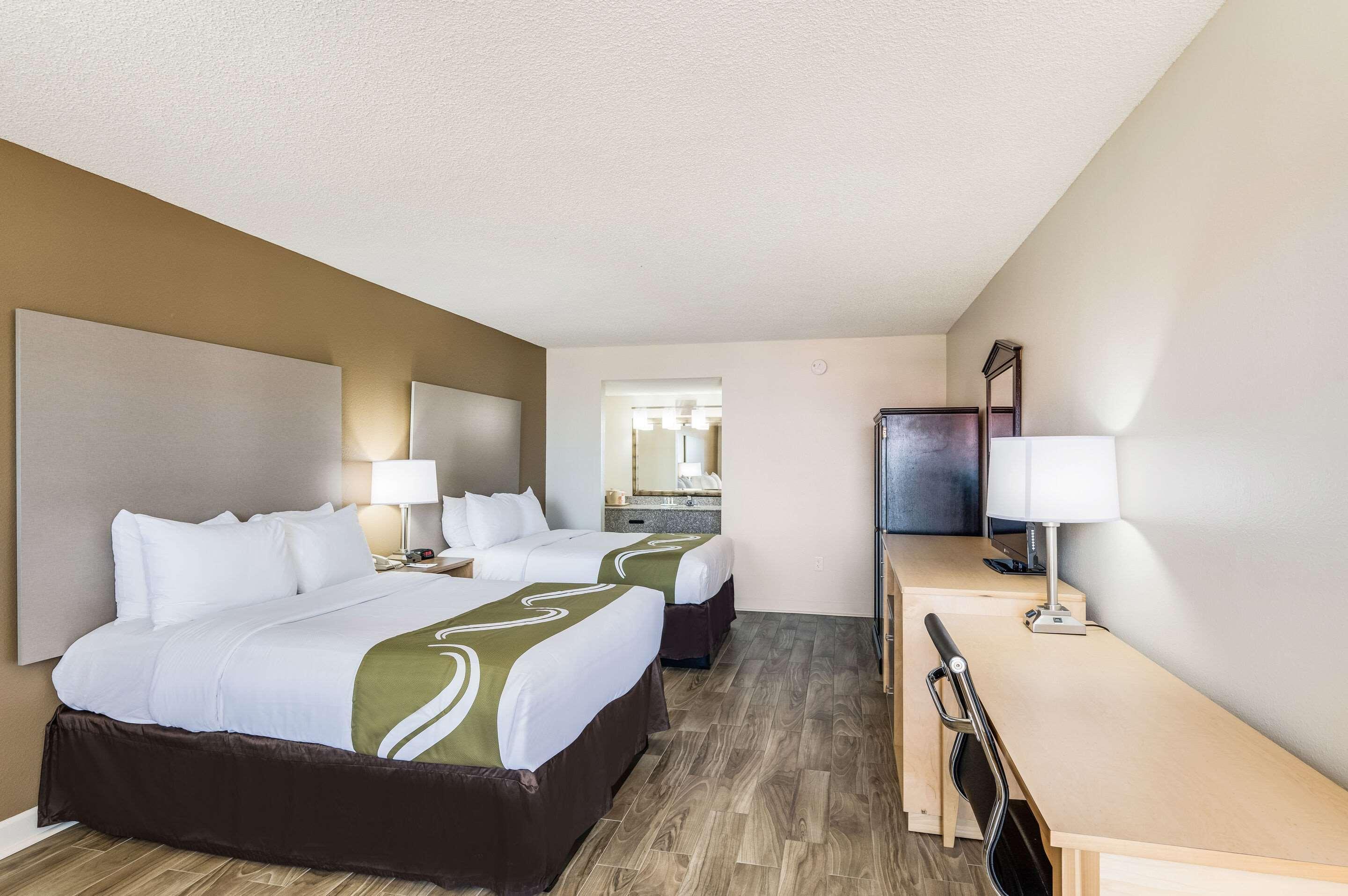 Quality Inn & Suites Hot Springs-Lake Hamilton Екстериор снимка